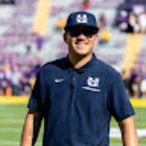 Meet your Posher, Easton